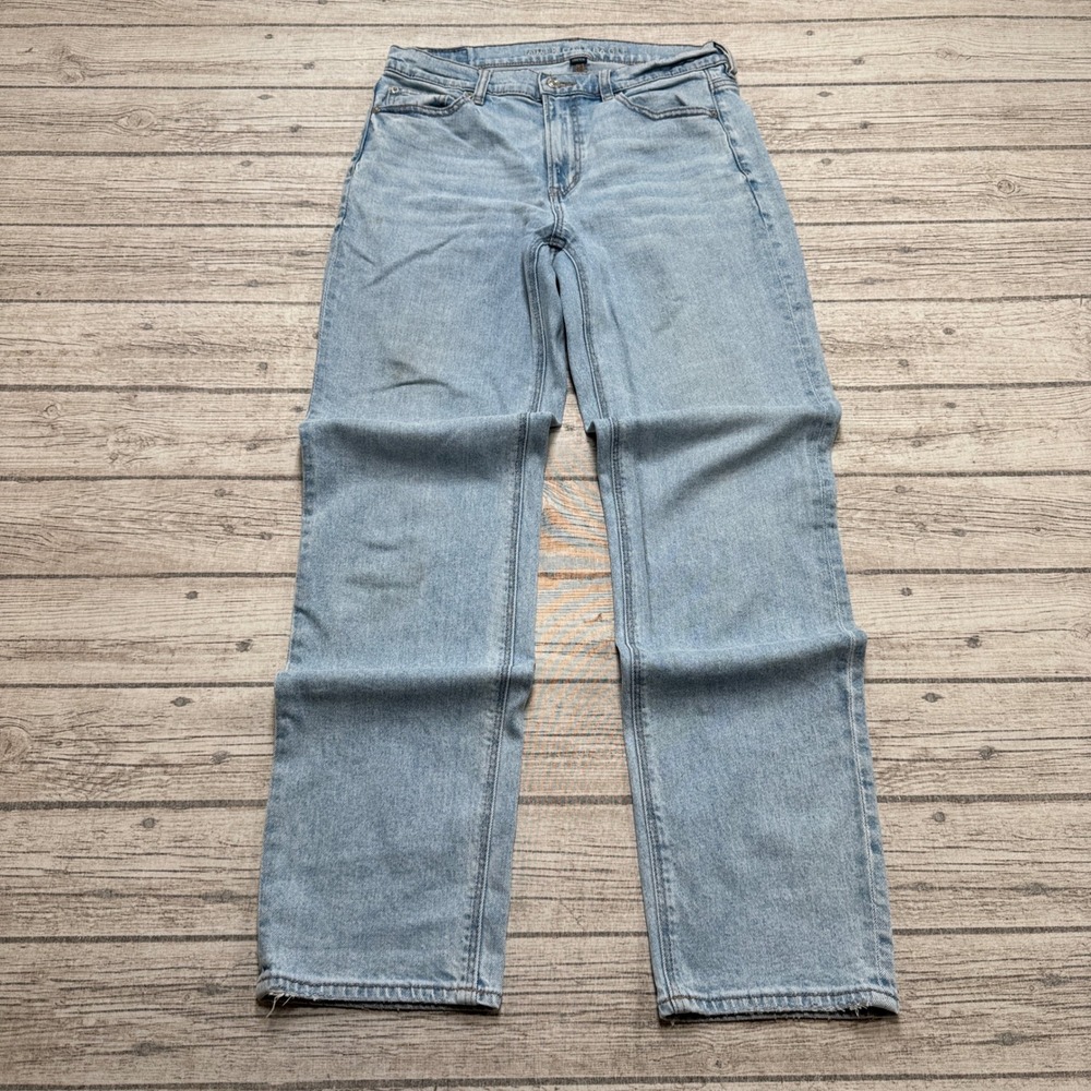American Eagle Jeans Women's 6 Blue Light Wash Stretch Straight Leg Athletic Fit